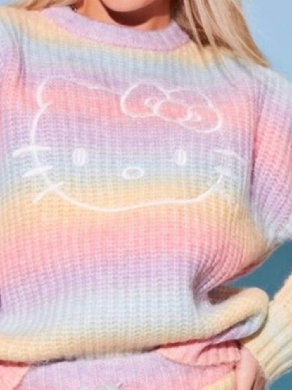 NWT Forever 21 Pastel Rainbow Hello Kitty Crewneck Sweater